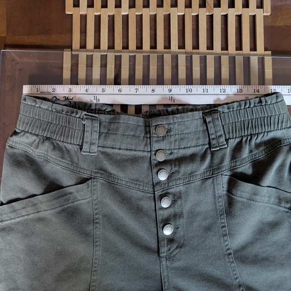 Women's Knox Rose Olive Cargo Pants - Picture 4 of 7